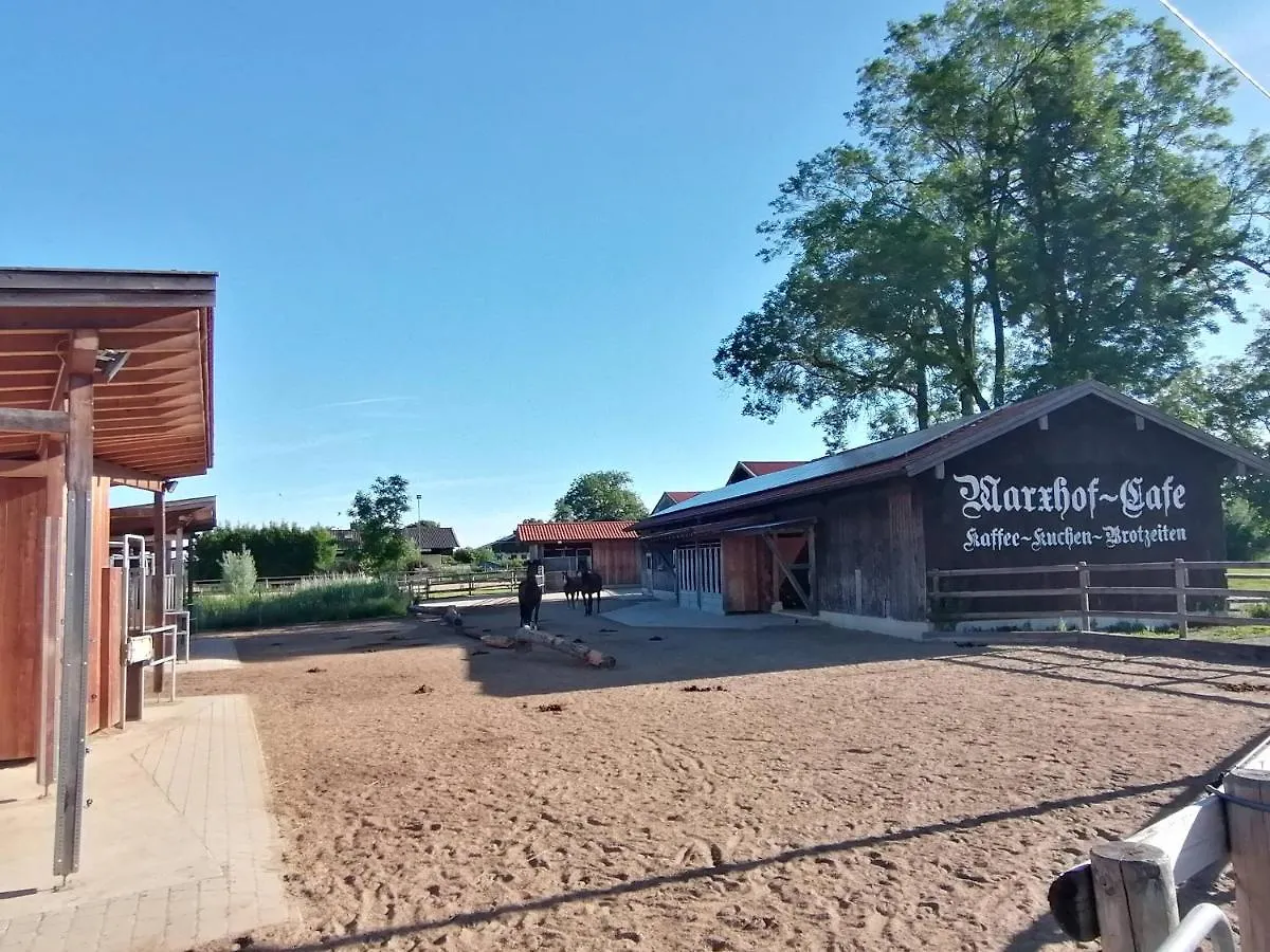 Tiny X Im Marxhof Seebruck Am Chiemsee 西奥-西布鲁克 德国
